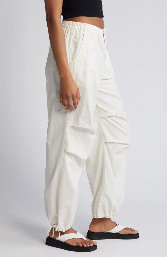 Bp. Ripstop Parachute Pants In White Whisper