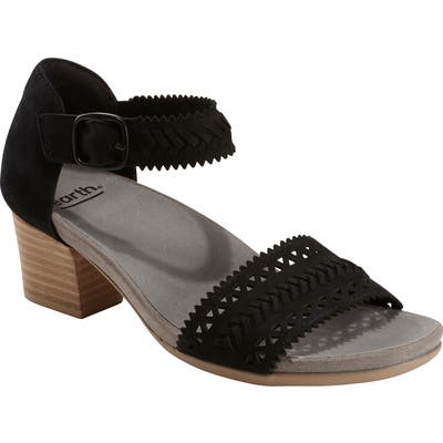 Earth Seneca Sandal, Black