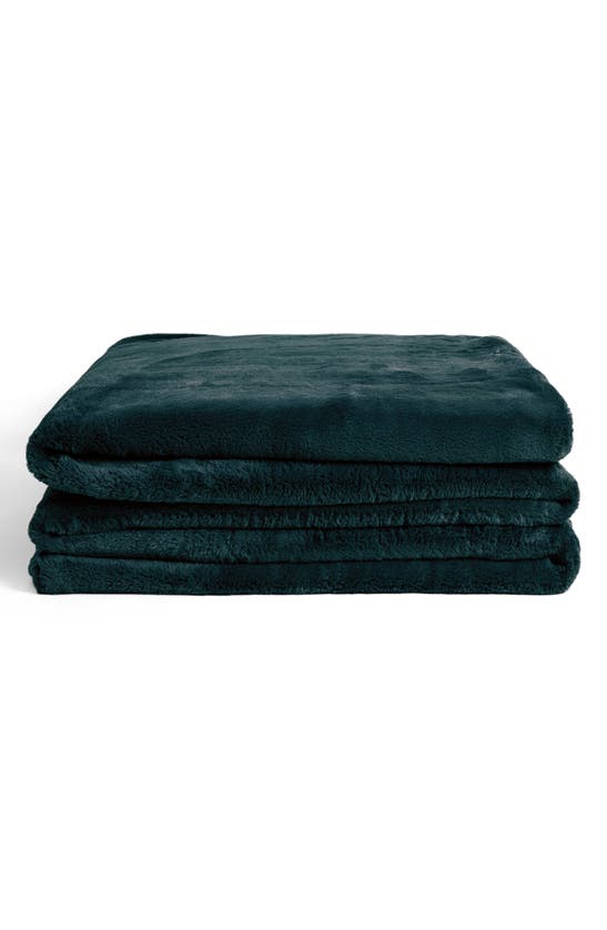 Unhide Lil Marsh Family Faux Fur Blanket In Emerald Kitten
