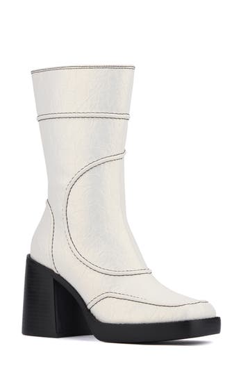 Olivia Miller Pisces Stitched Boot In White