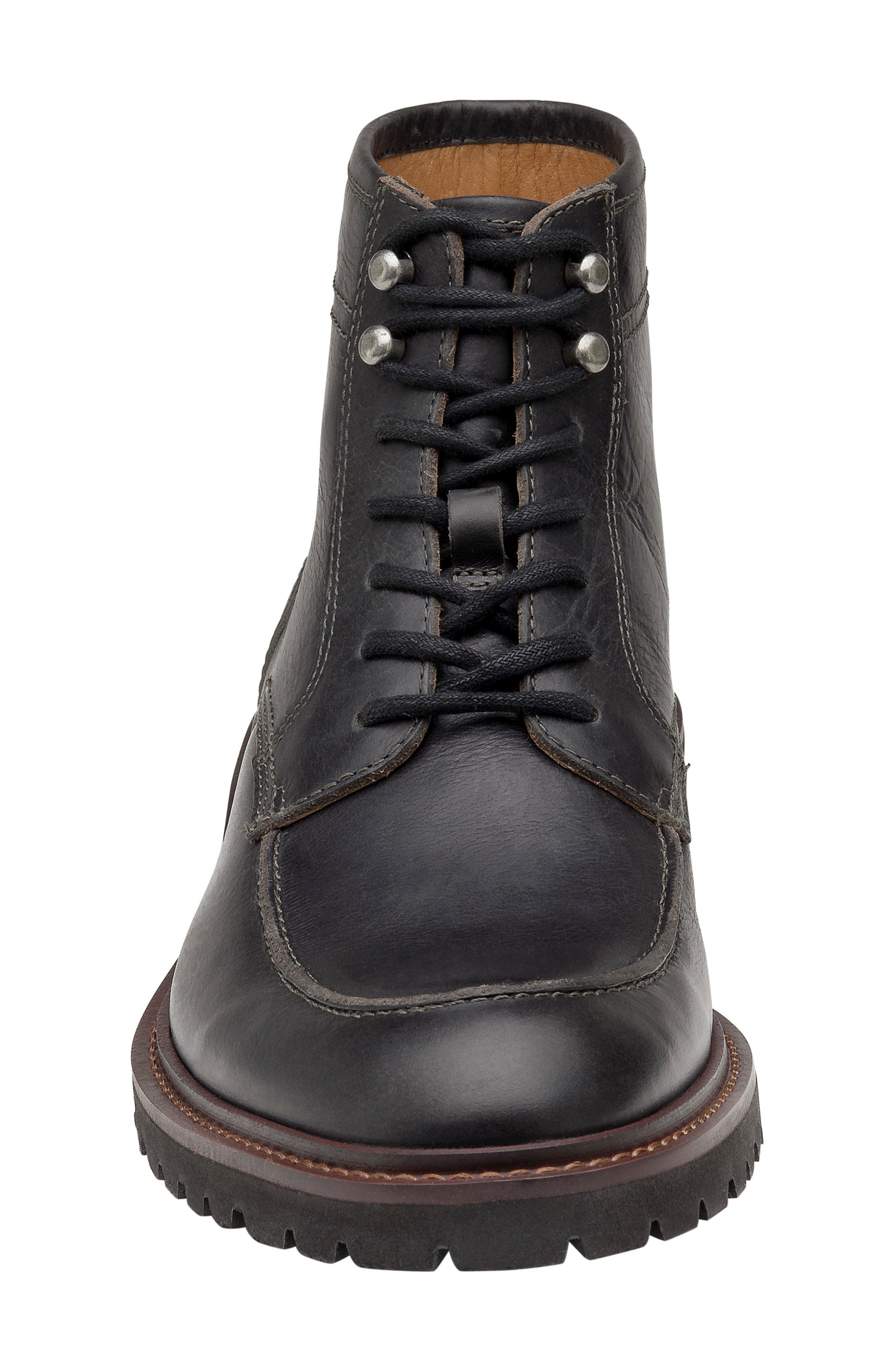 johnston and murphy moc toe boot