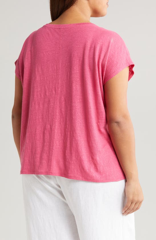Shop Eileen Fisher Organic Linen V-neck T-shirt In Geranium
