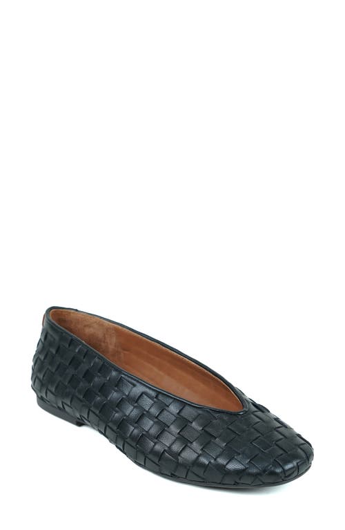 GENTLE SOULS BY KENNETH COLE GENTLE SOULS BY KENNETH COLE WILLOW WOVEN FLAT 