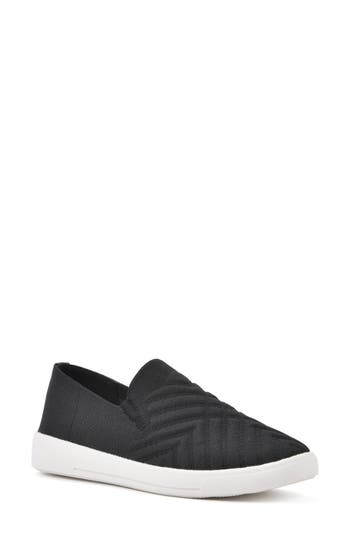 White Mountain Footwear Until Knit Slip-on Sneaker In Black/fabric