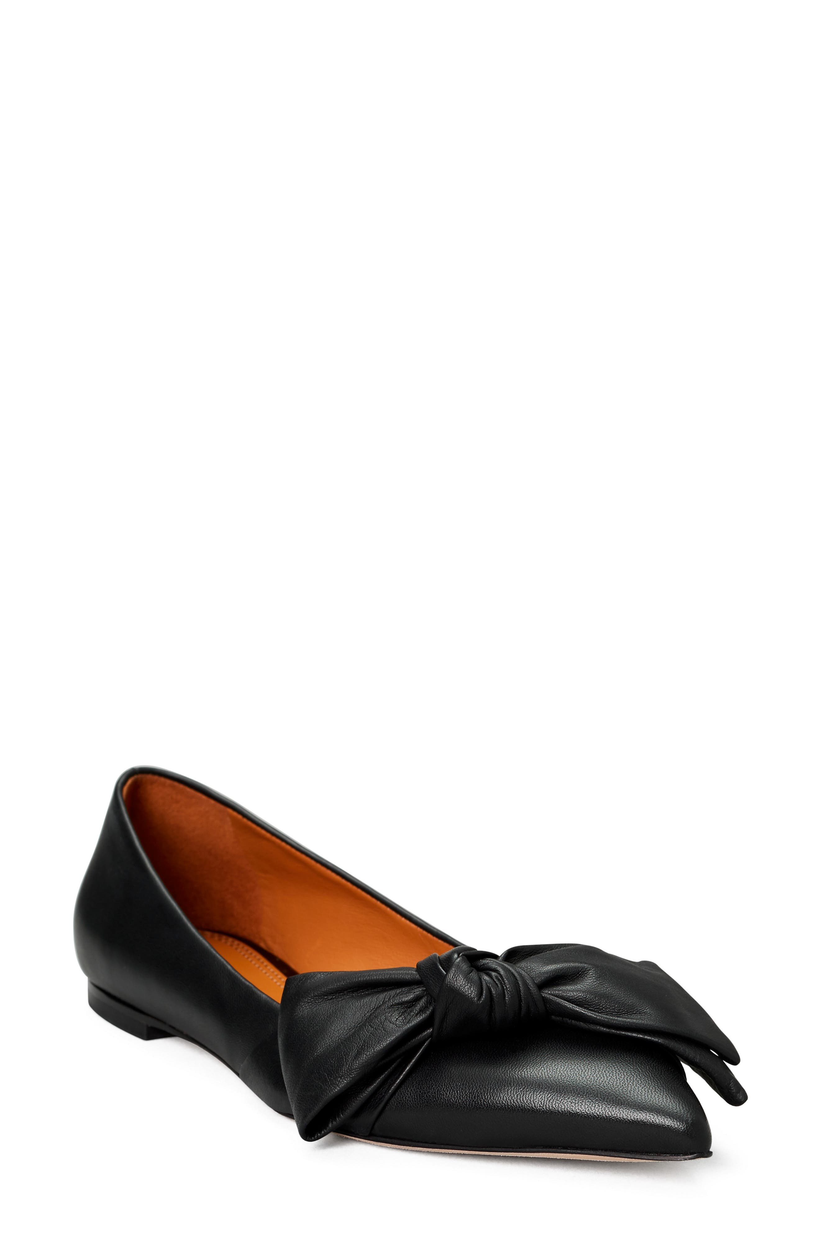 Pointed toe flats with bow Clearance
