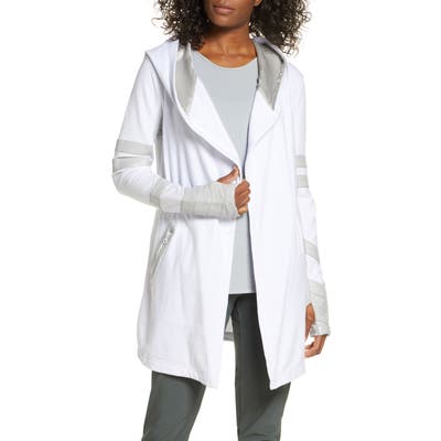 Blanc Noir Maitri Traveler Jacket