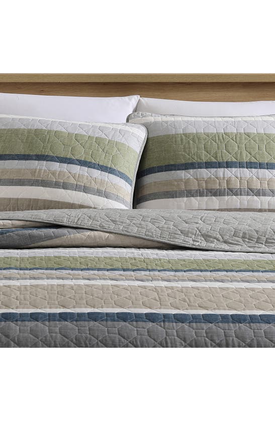Eddie Bauer Salmon Ladder Cotton Quilt 3-piece Set In Khaki/ Navy