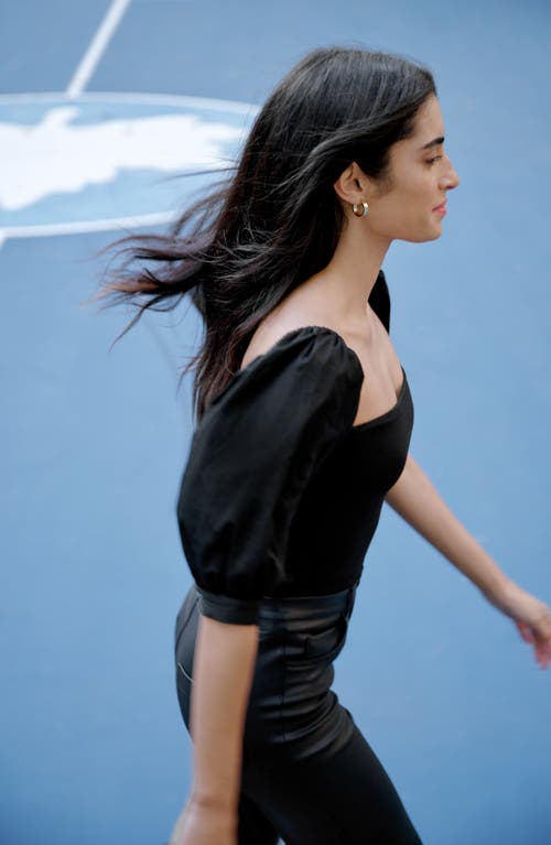 Marcella Alana Mixed Media Puff Sleeve Top In Black