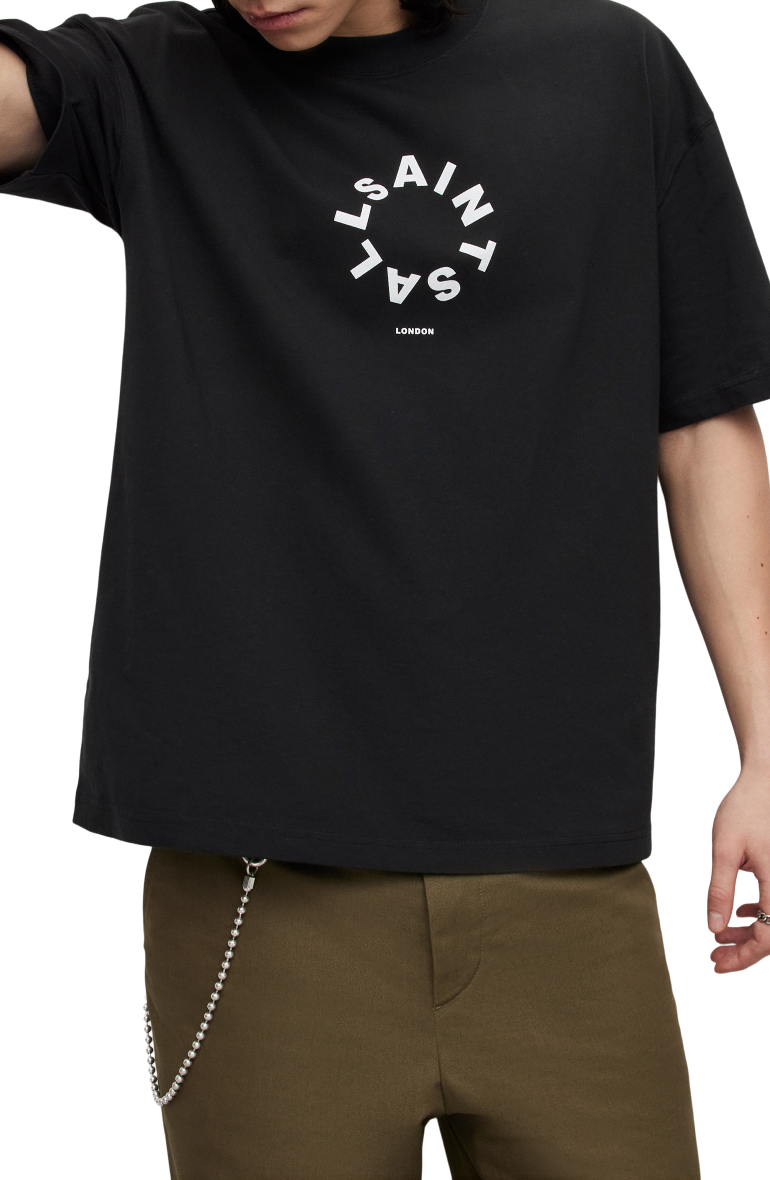 black and white graphic tee mens
