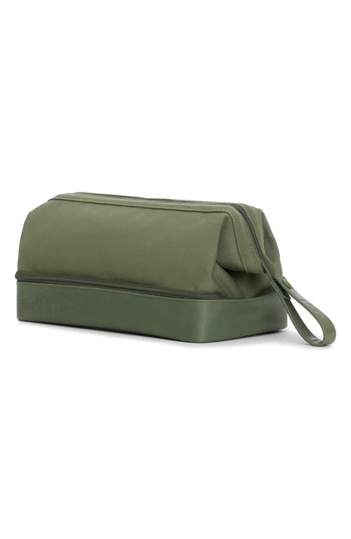 Beis Béis The Dopp Kit In Olive