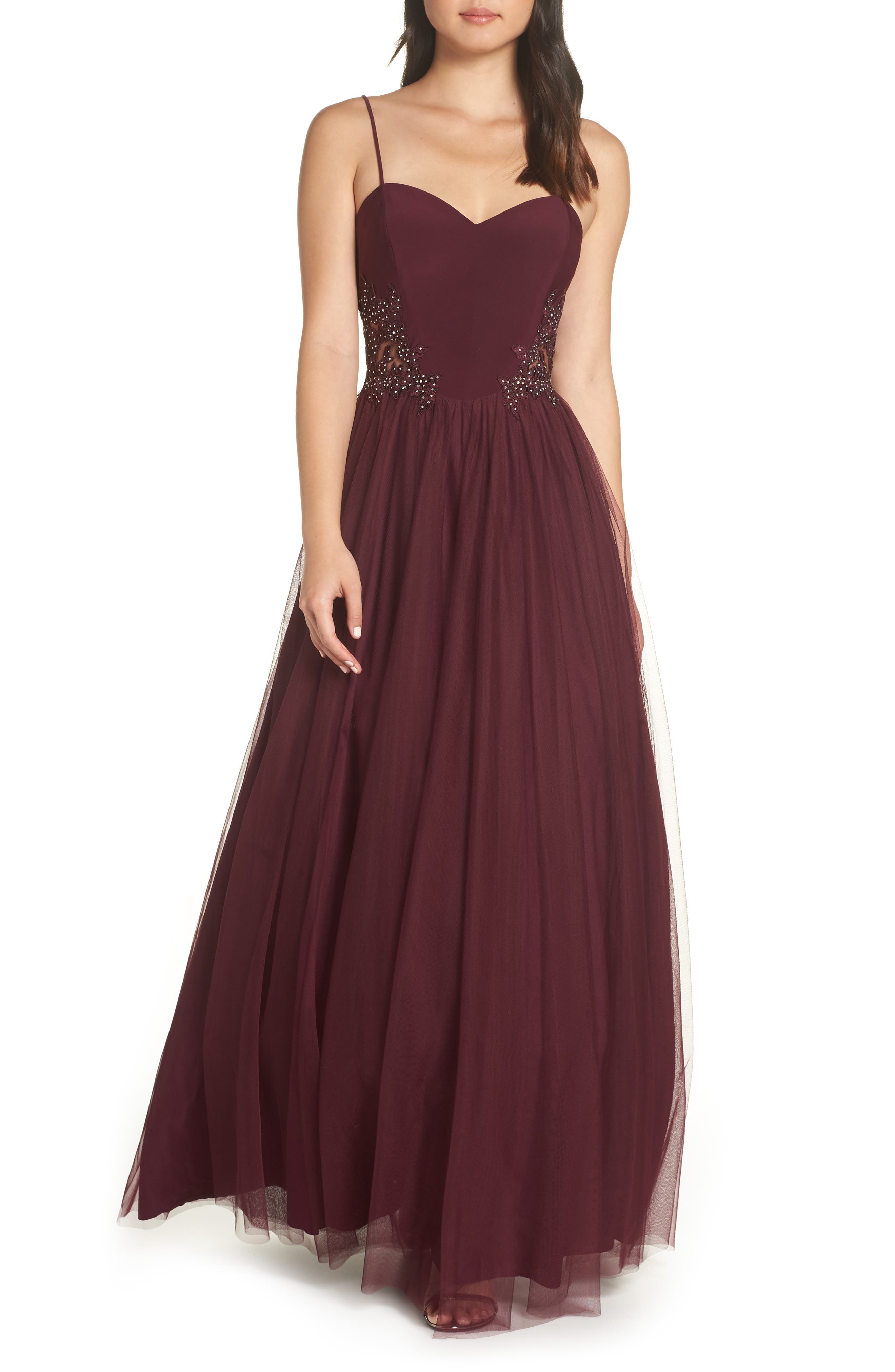 Blondie Nites Sweetheart Chiffon Gown, Burgundy