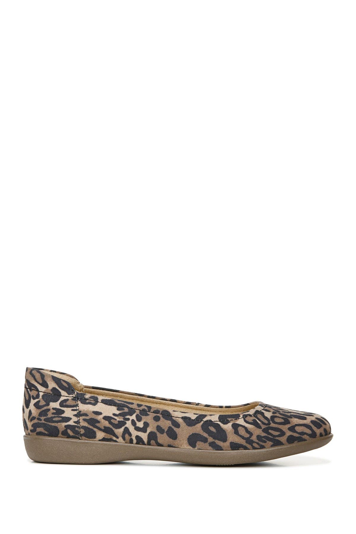 naturalizer women's flexy ballet flat
