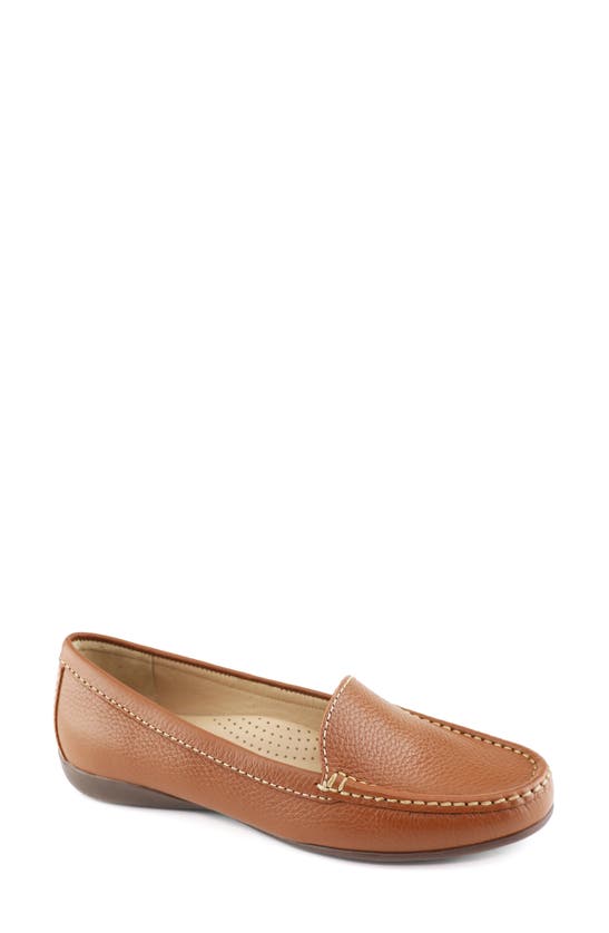 Shop Marc Joseph New York Lake Road Loafer In Cognac Grainy