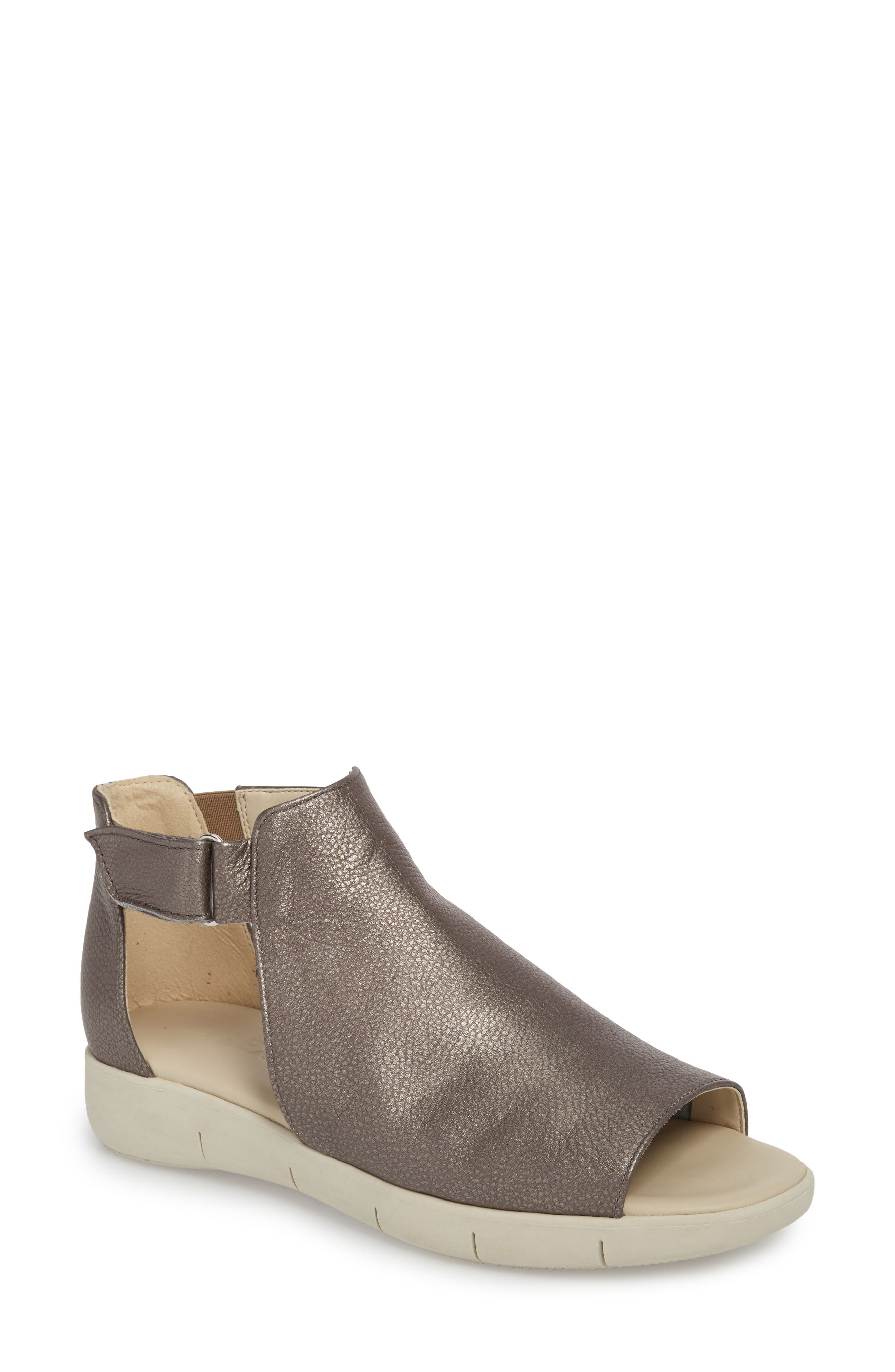 The Flexx Front Row Sandal, Metallic