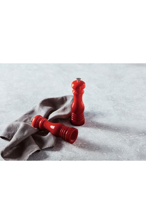 Le Creuset 8" Salt And Pepper Mill Set, Flame In Cerise