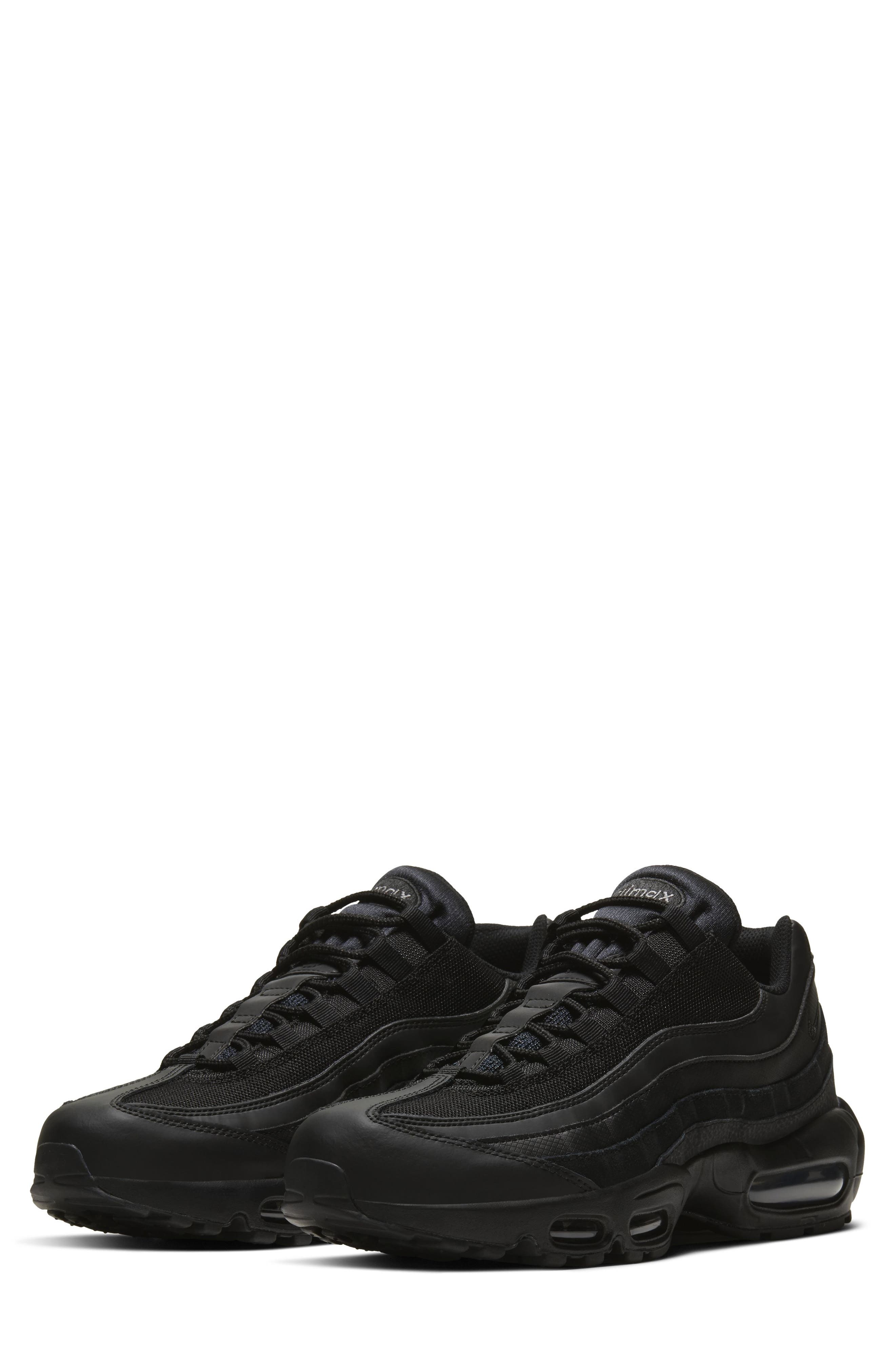 what is air max 95 essential