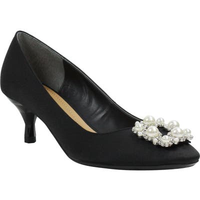 J. Renee Dawsyn Pump- Black