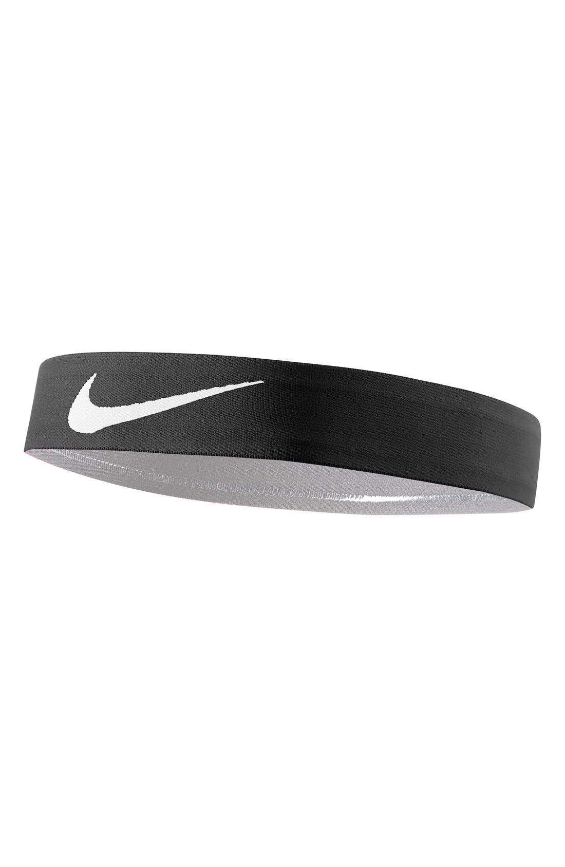 nike pro swoosh