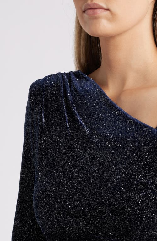 VINCE CAMUTO VINCE CAMUTO METALLIC VELVET LONG SLEEVE GOWN 