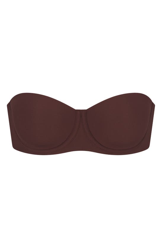 Shop Skims Fits Everybody Strapless Bra In Cocoa