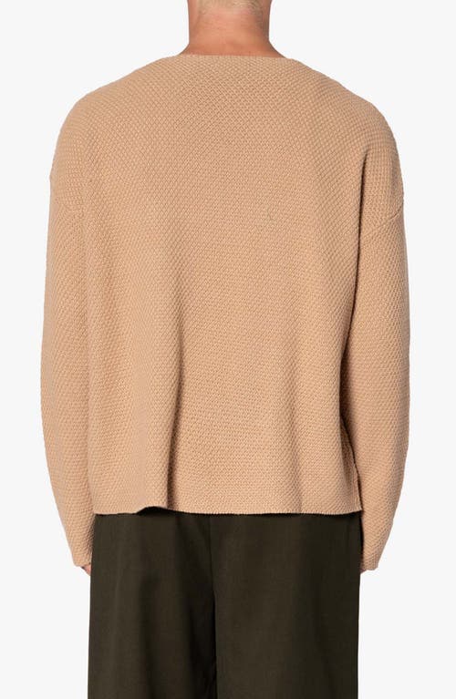 Mnml Oversize Star Boat Neck Sweater In Tan