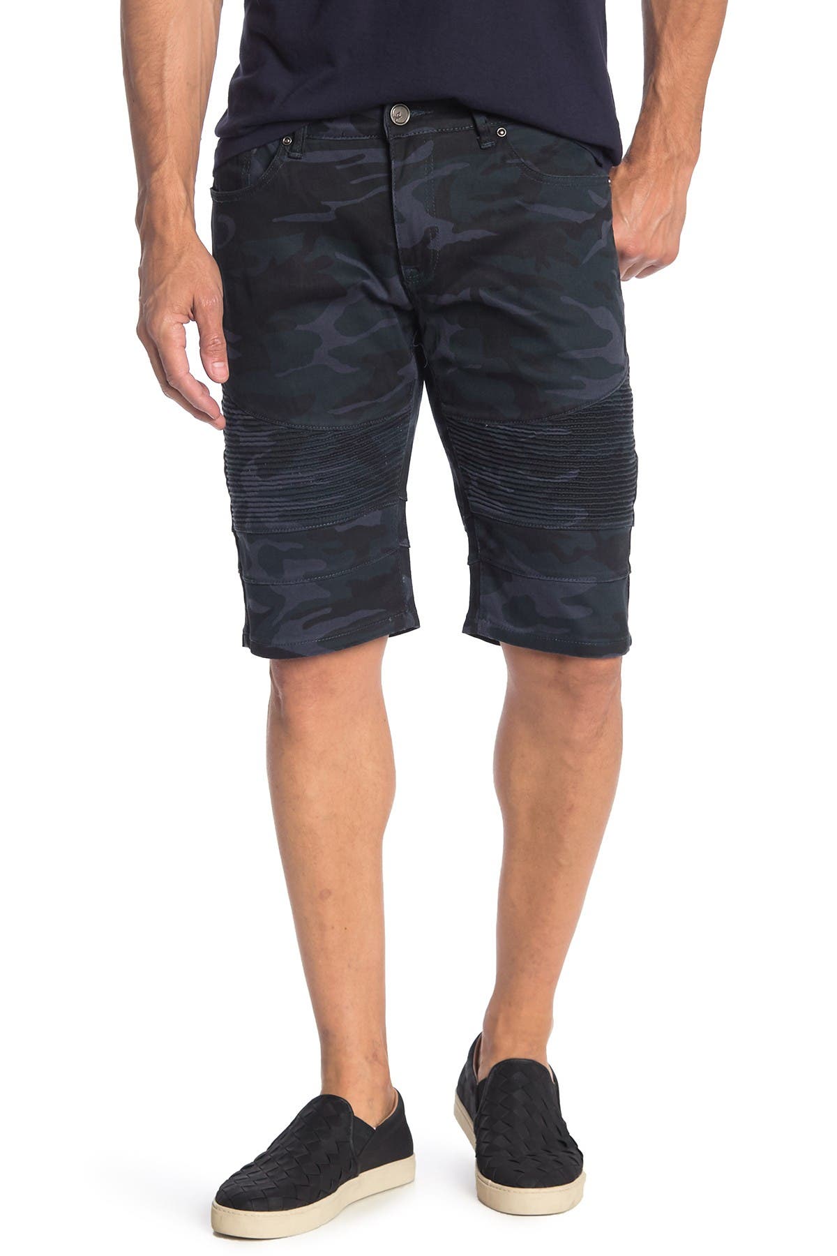 men black denim shorts