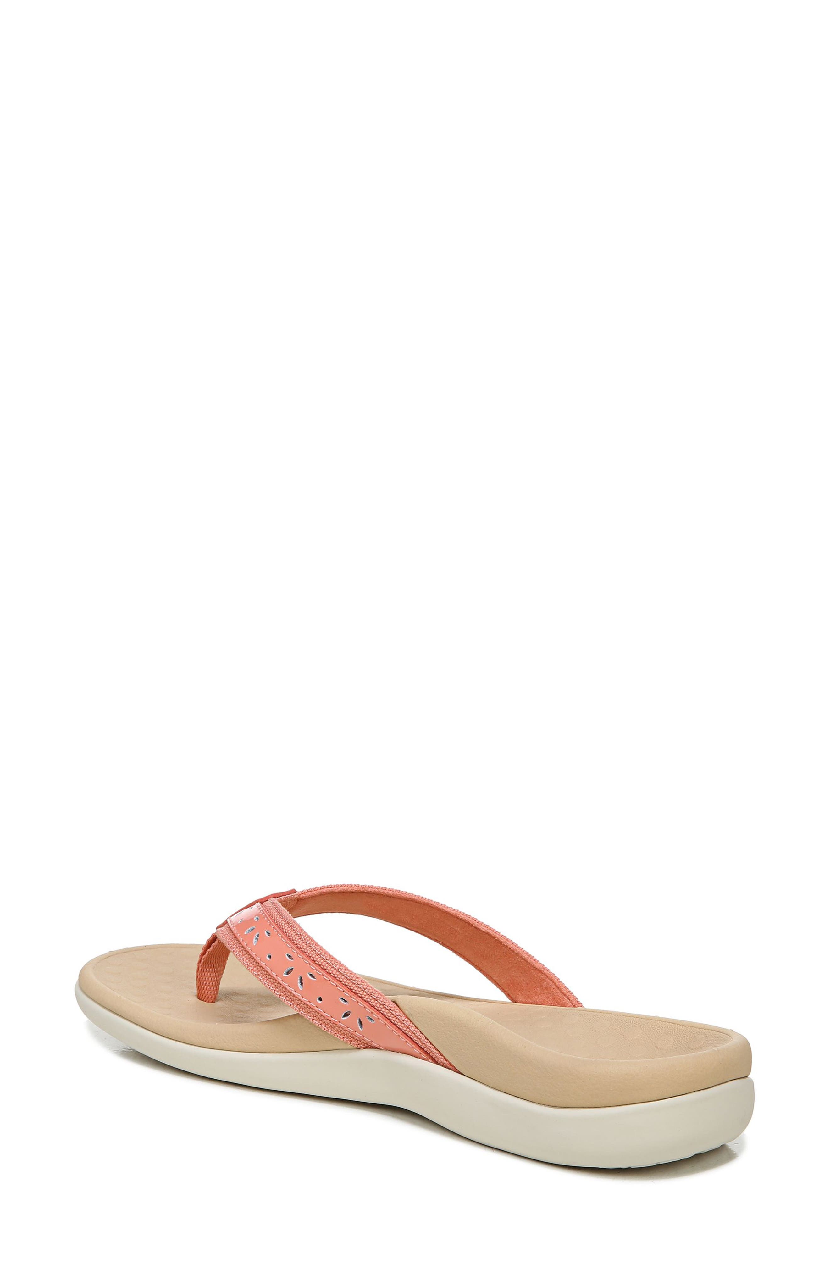 nordstrom vionic flip flops