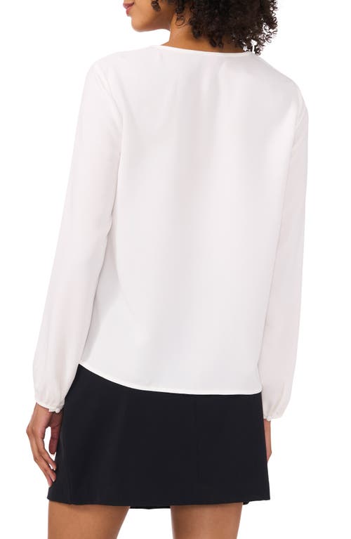VINCE CAMUTO VINCE CAMUTO RHINESTONE V-NECK TOP