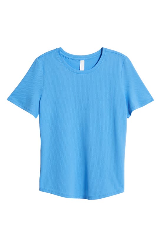 Shop Zella Motivate Perforated Crewneck T-shirt In Blue Lapis