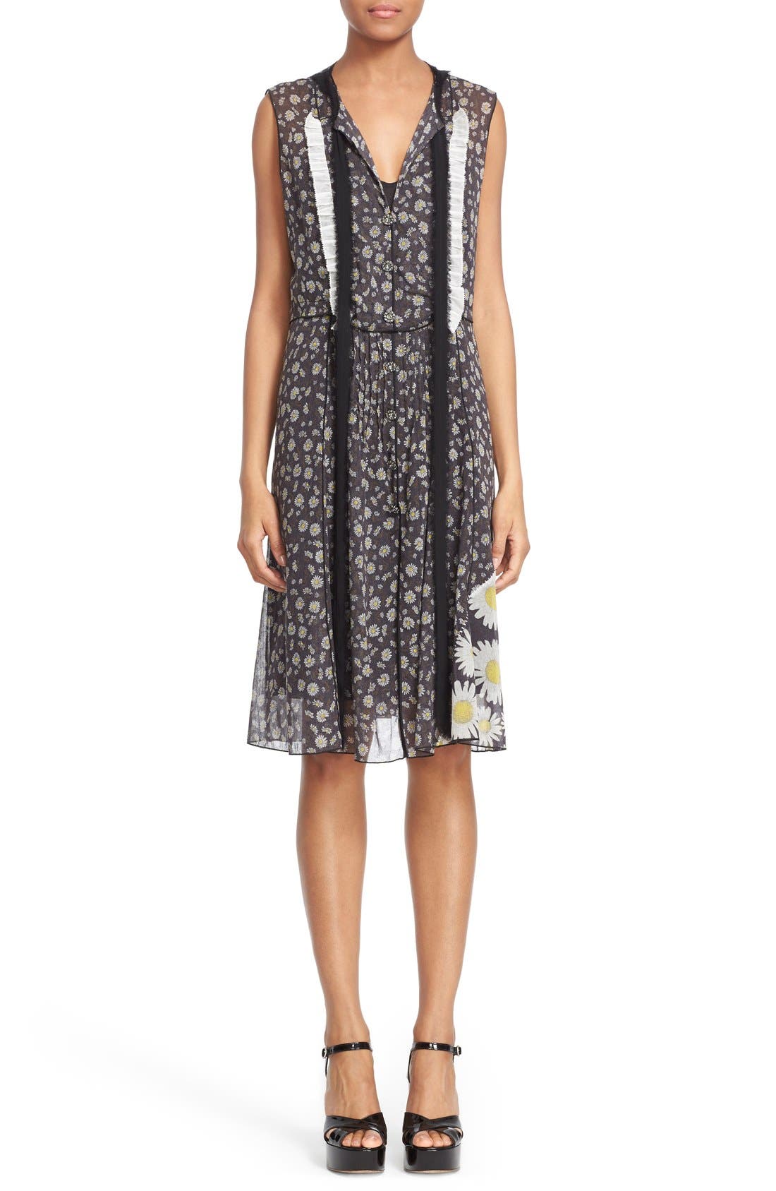 marc jacobs daisy dress