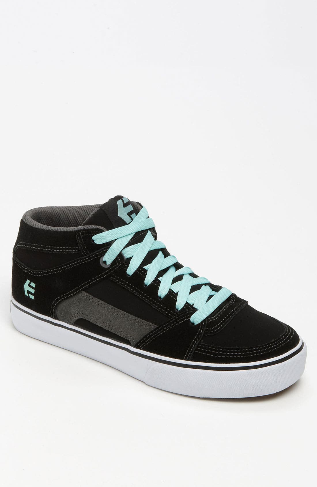 etnies rvm