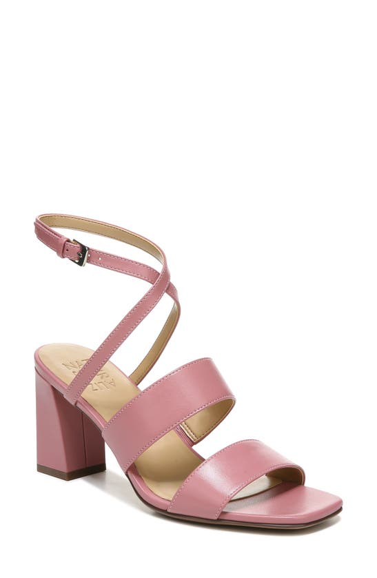 Naturalizer Trinity Block Heel Sandal In Rose