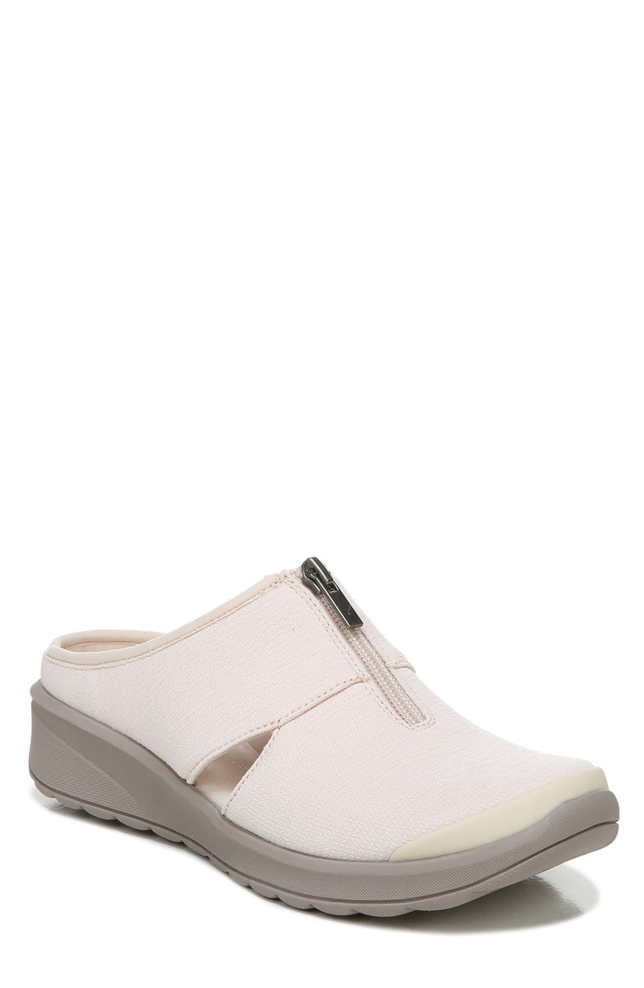 bzees shoes clearance