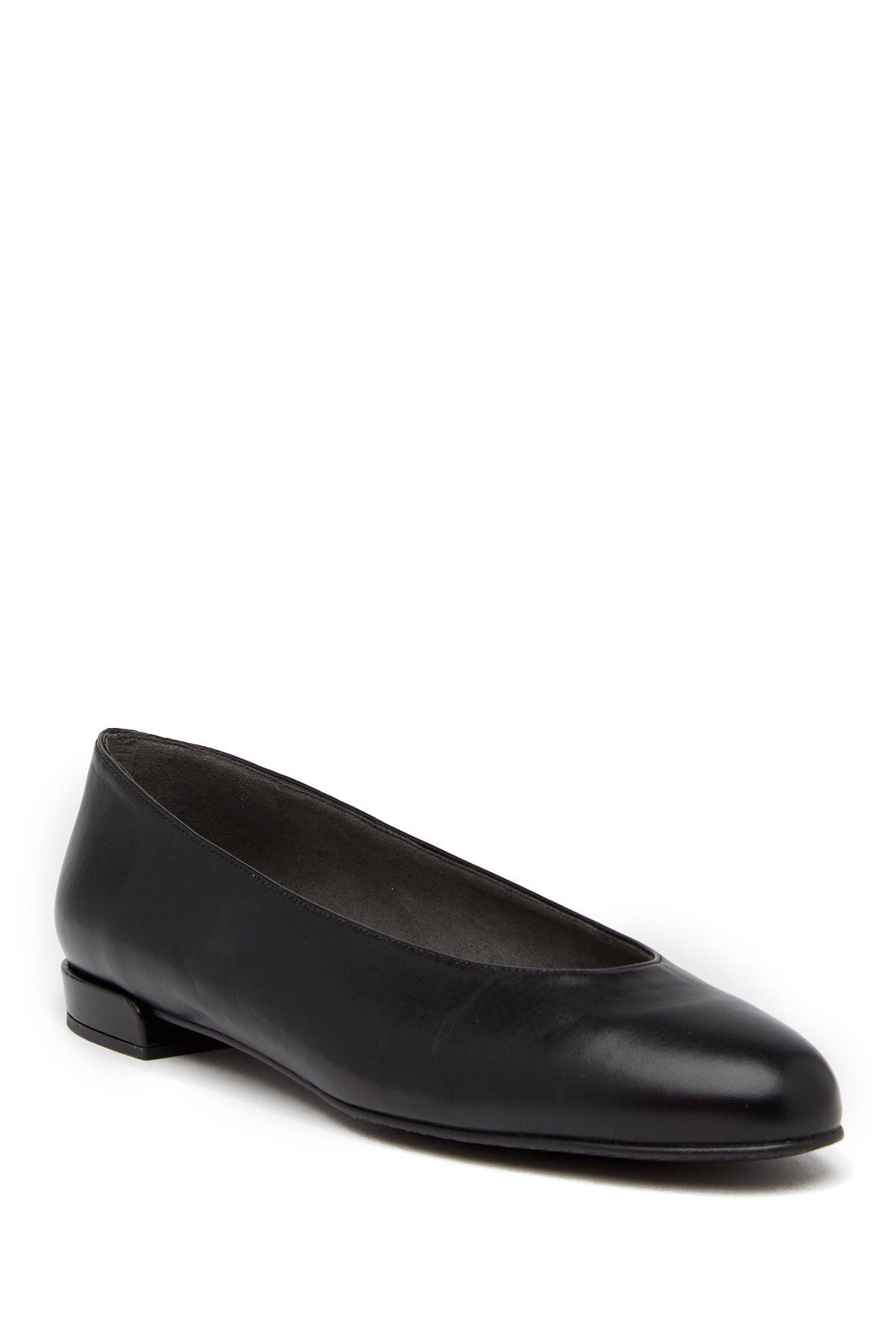 stuart weitzman chic flat