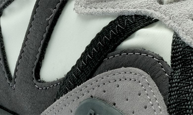 Palladium Troop Runner Outcity Sneaker In Star White Mix