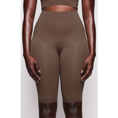 Plus Size Skims Sculpting Seamless Above The Knee Shorts, X/3X - Brown