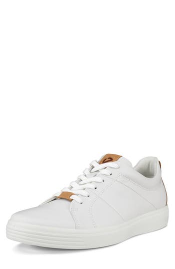 Ecco Soft Classic Sneaker In White/lion