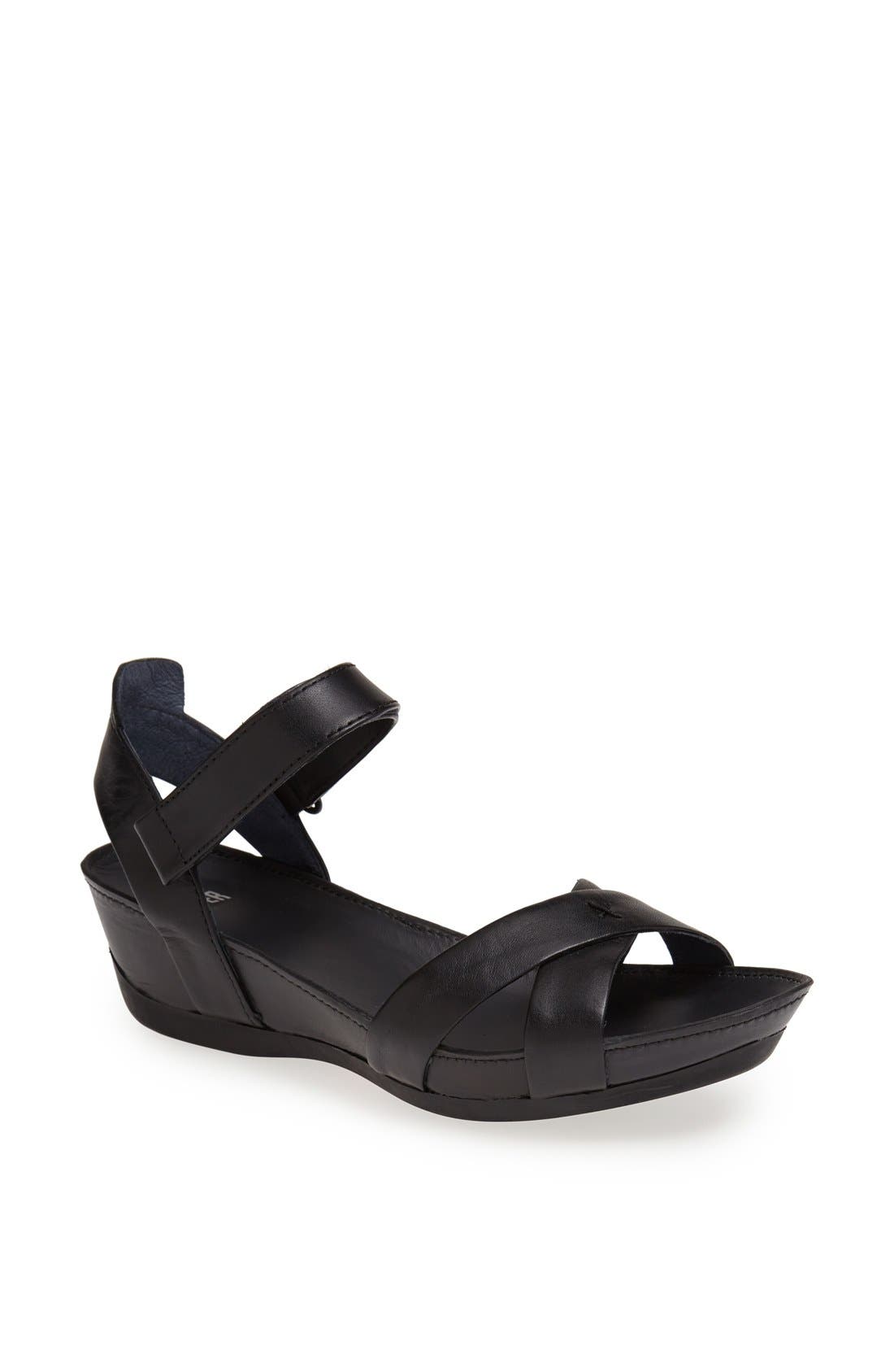 camper micro sandals