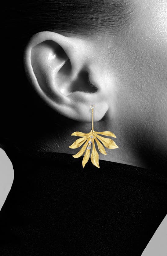 Shop Hueb Bahia Diamond Drop Earrings In Yellow Gold