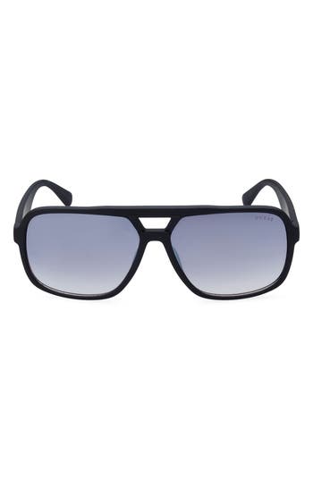 Guess 61mm Pilot Sunglasses In Matte Black/smoke Mirror