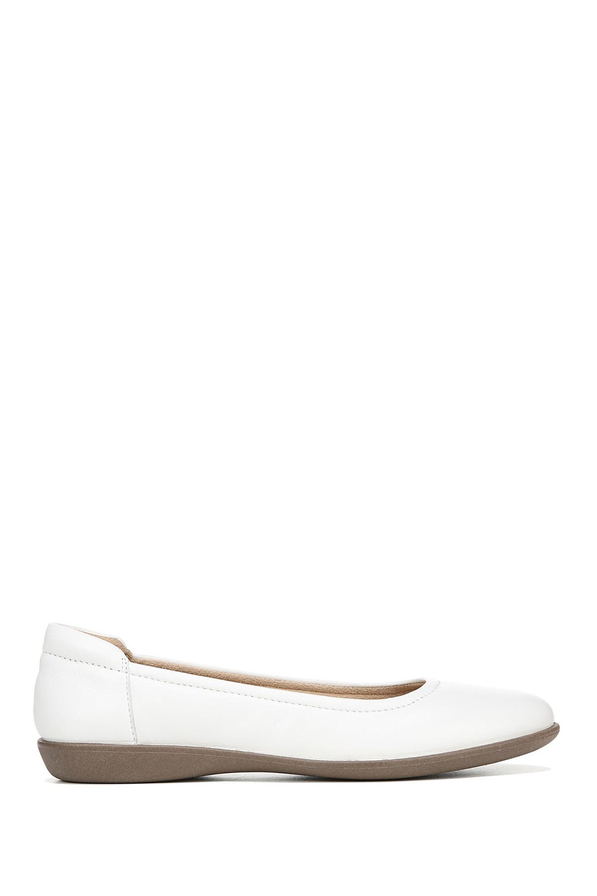 naturalizer flexy leather flat