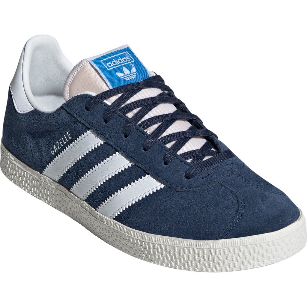 Adidas Originals Adidas Gazelle Sneaker In Blue