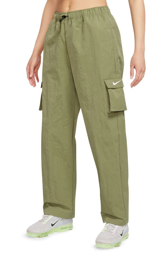 Nike Women's Sportswear Essential Highrise Woven Cargo Pants In Green