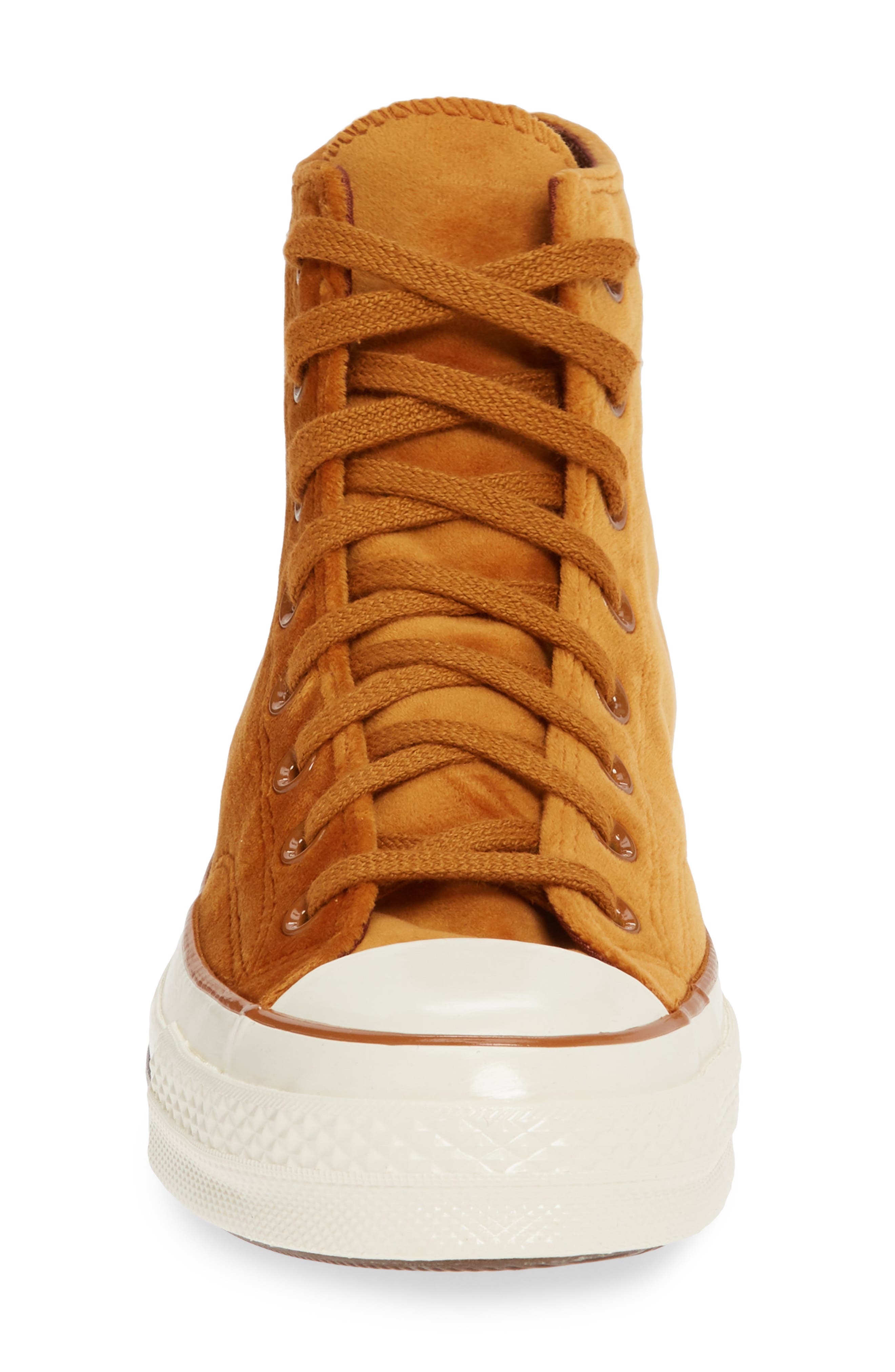 chuck 70 velvet low top
