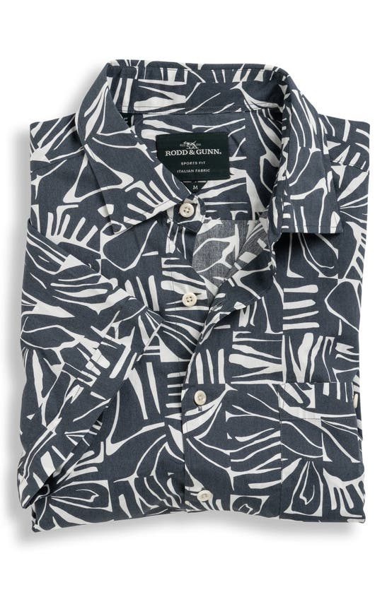 Rodd & Gunn Webber Street Short Sleeve Button-up Shirt In Indigo