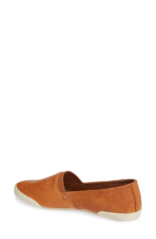 Frye Melanie Slip-on Flat In Cognac - Oyster