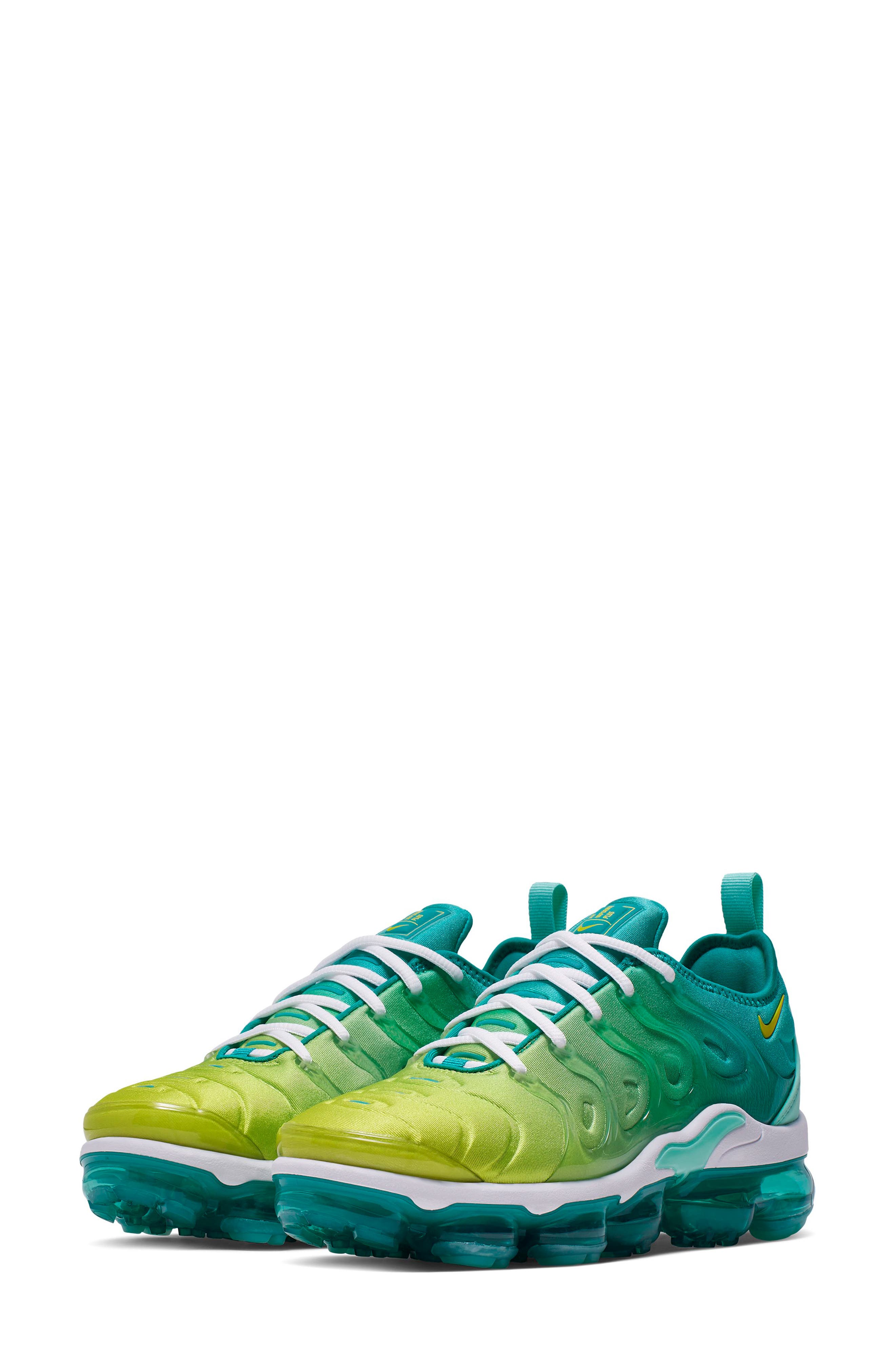 vapormax green and blue
