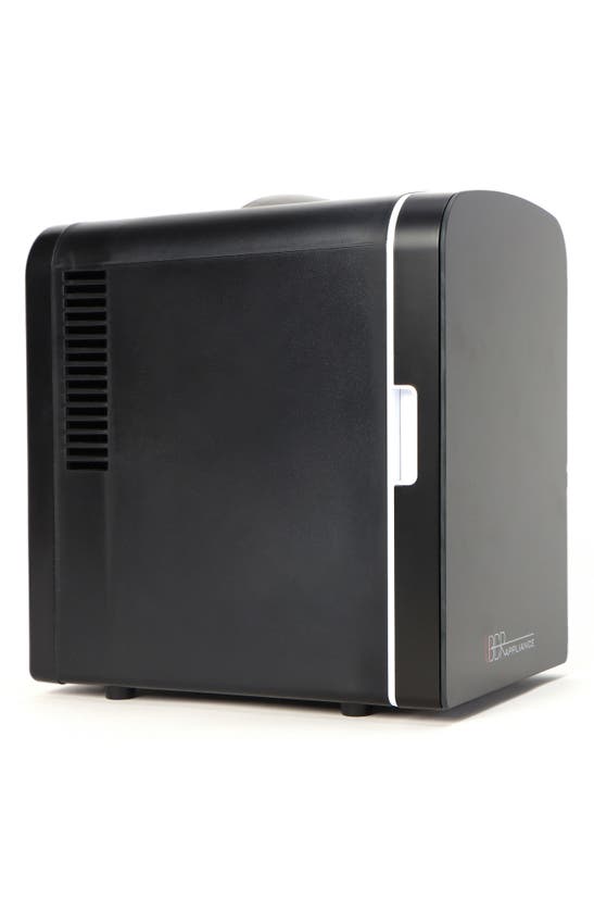 Shop Uber Appliance 6-can Mini Fridge In Black