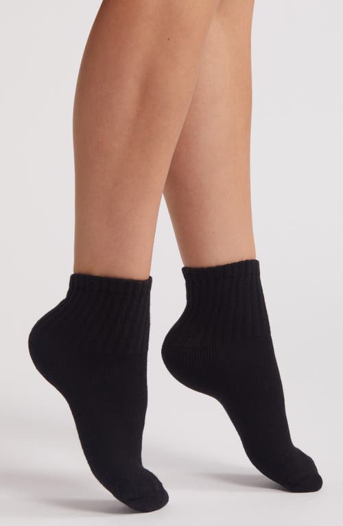 Shop American Trench The Solids Quarter Socks In Black