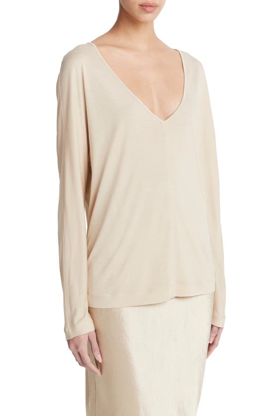 Shop Vince Relaxed V-neck Knit Top In White Oak